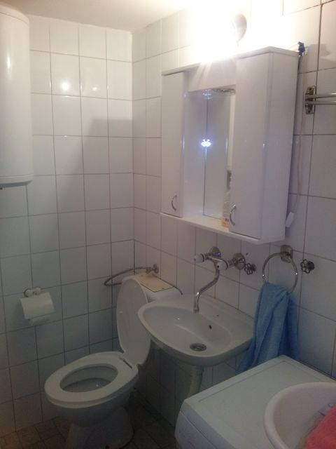 Jovana Isailovića 9, Beograd - 12