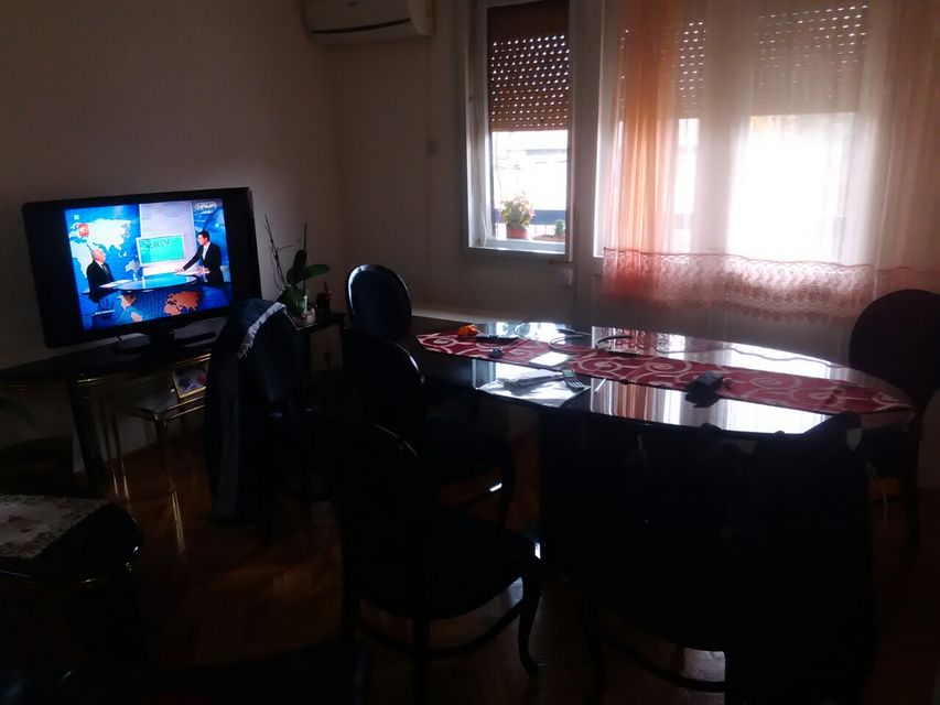 Voje Radića 27, Beograd - 2