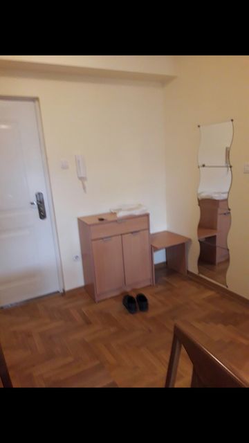 Kulina Bana 26, Beograd - 4
