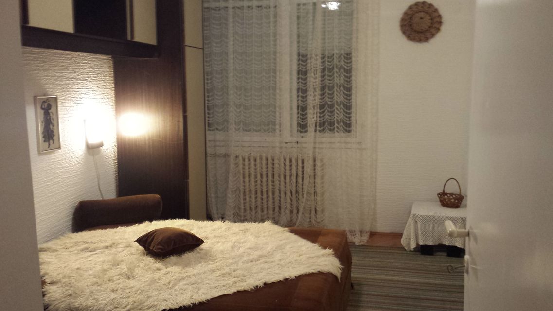 Drenovačka 9, Beograd - 4