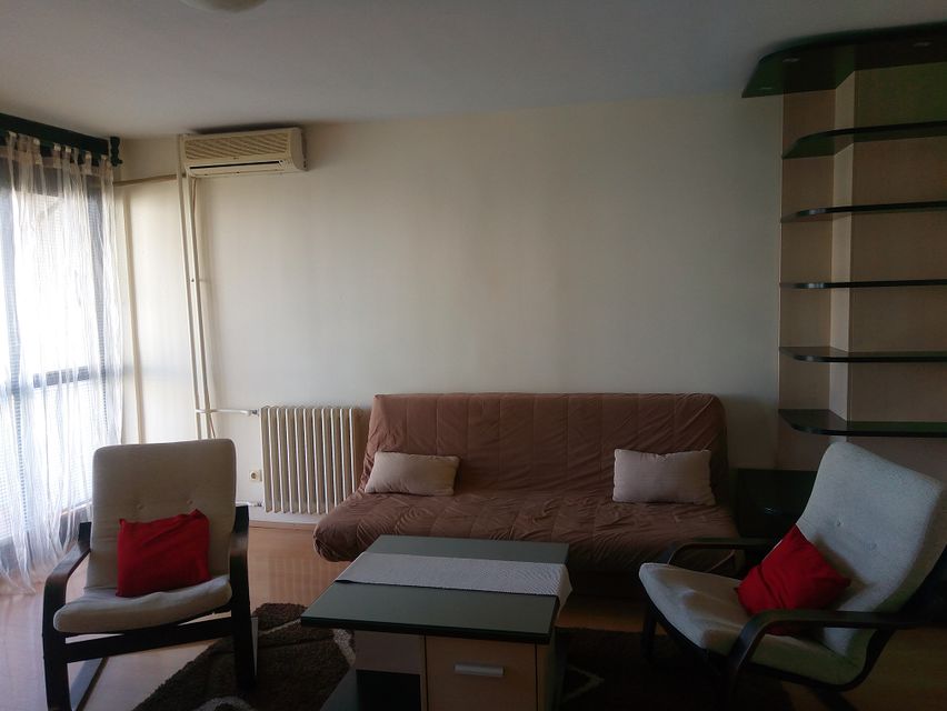 Dr Ivana Ribara 7, Beograd - 4