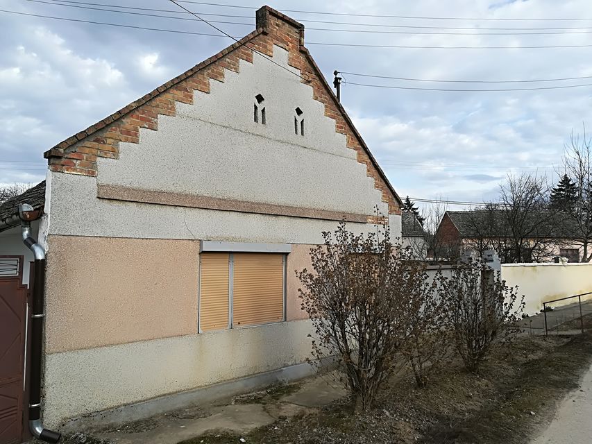 Braće Jakšića 2, Neštin - 3