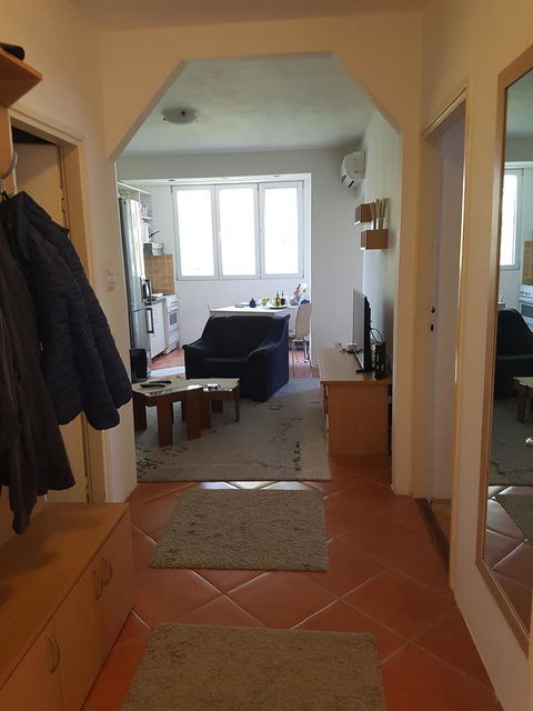Pera Ćetkovića 43, Beograd - 2