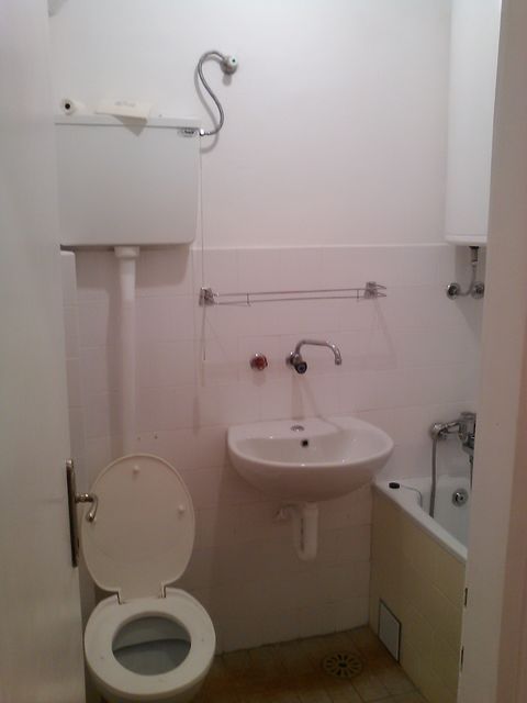 Siniše Stankovića 16, Beograd - 9