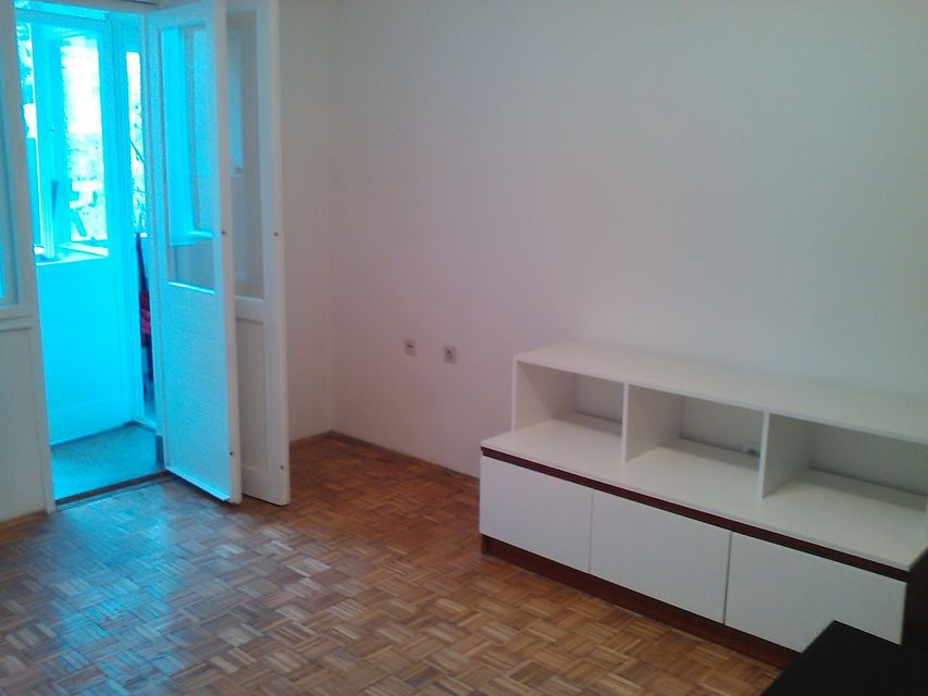 Siniše Stankovića 16, Beograd - 5