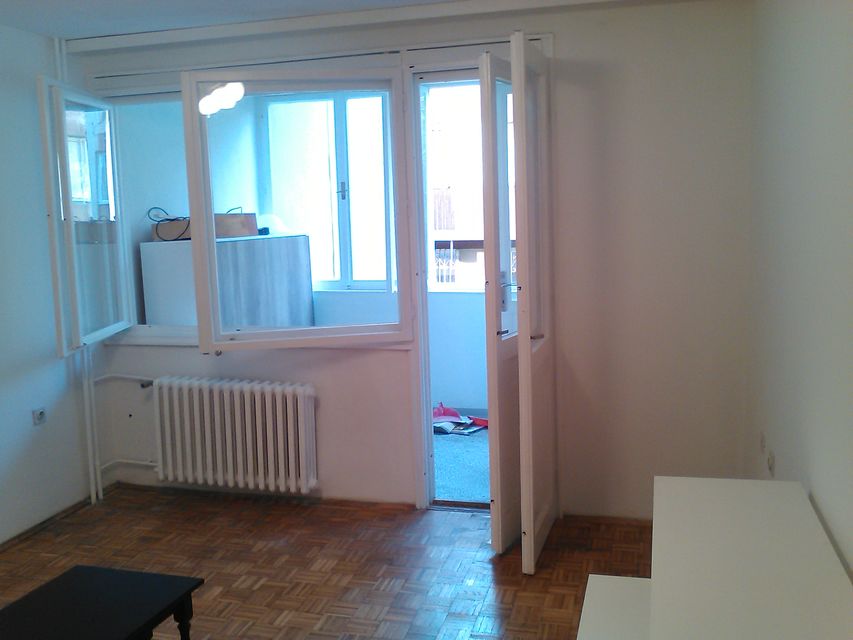 Siniše Stankovića 16, Beograd - 6