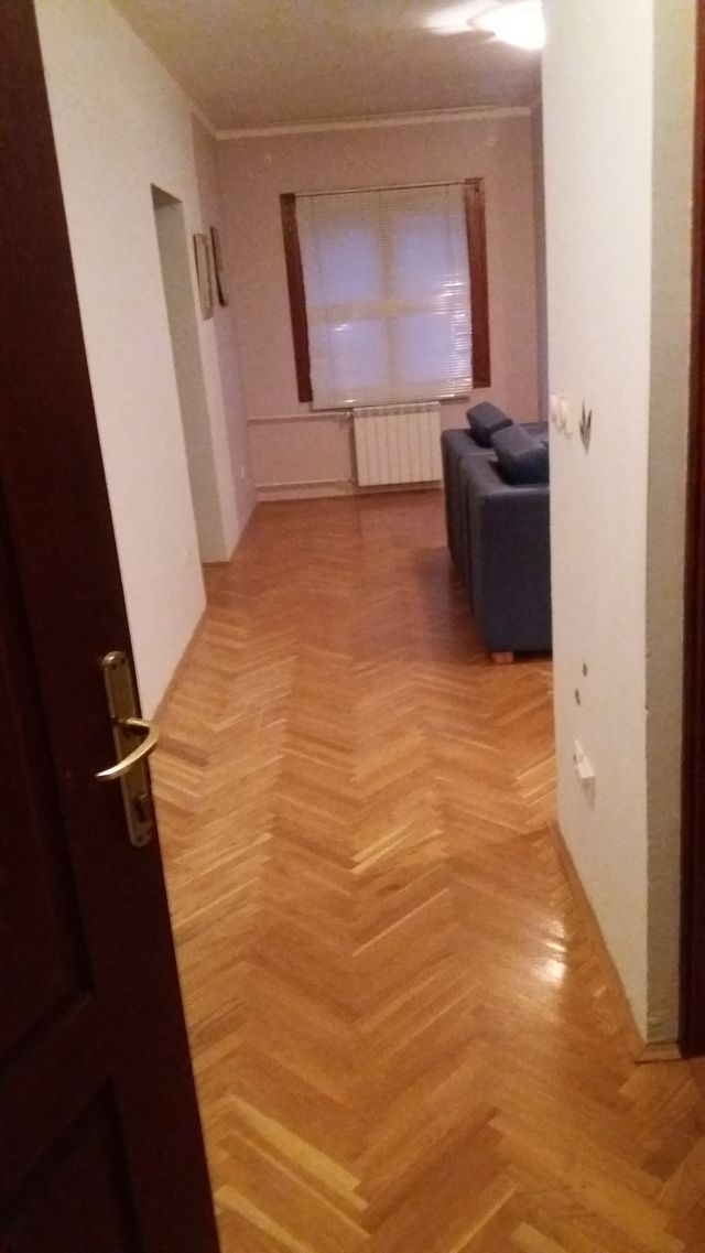 Dimitrija Avramovića 2, Beograd - 4