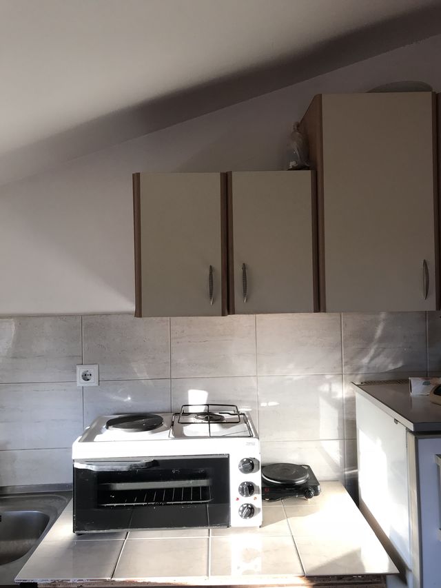 Dečja 2a, Beograd - 10