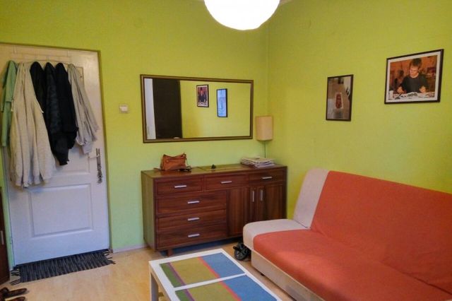 Vlašićka 16, Beograd - 7