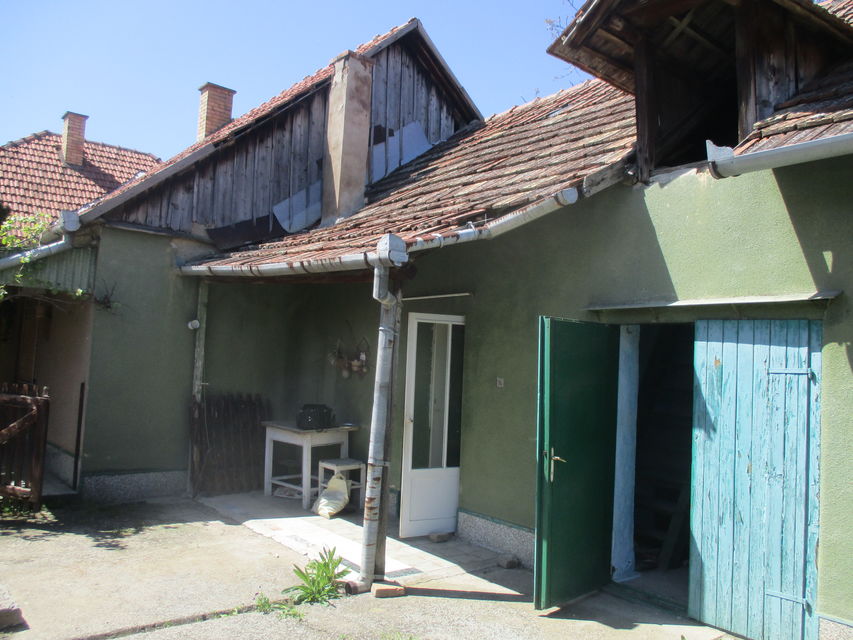 Partizanska 60, Padej - 3