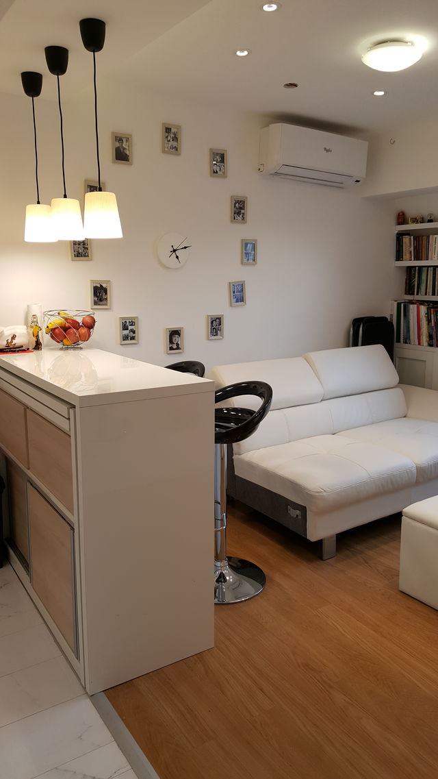 Varvarinska 12, Beograd - 7
