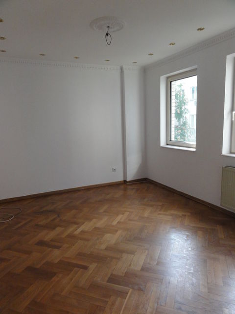 Kneza Danila 22, Beograd - 8