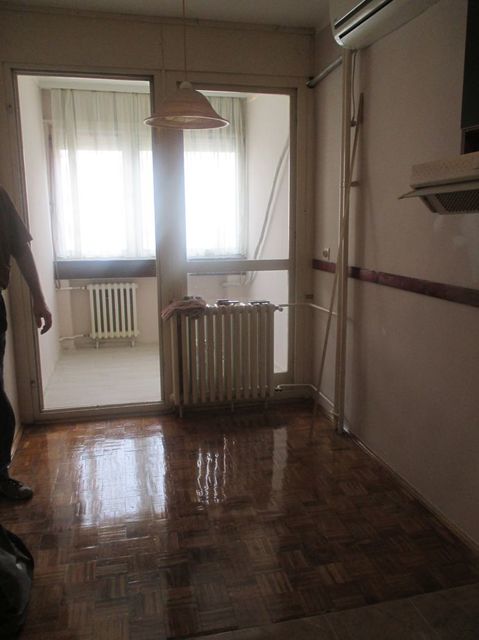 Mirijevski venac 45, Beograd - 6