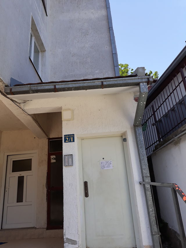 Slavka Rodića 2, Beograd - 14