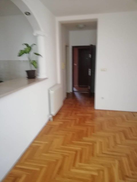 Branka Cvetkovića 27, Beograd - 13