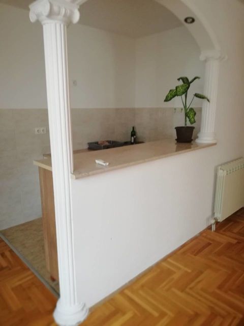 Branka Cvetkovića 27, Beograd - 10