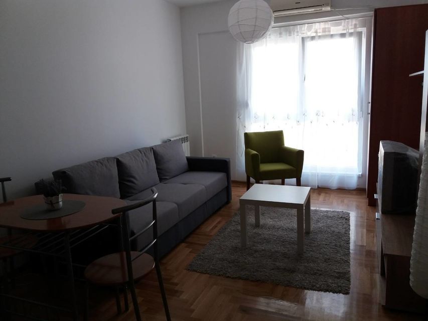 Drage Spasić 34, Beograd - 3