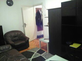 Milojka Lešjanina 49b, Niš - 6