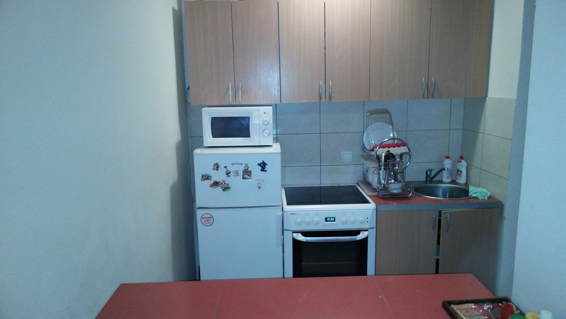 Petra Jovanovića 7, Beograd - 4