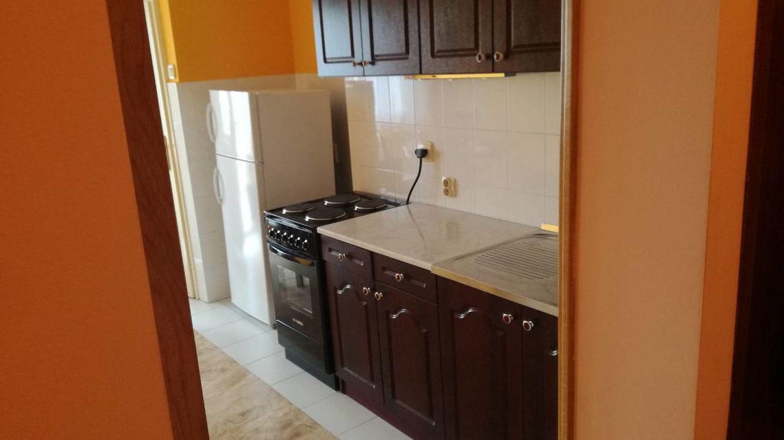 Birčaninova 35, Beograd - 11