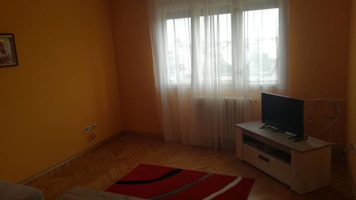 Birčaninova 35, Beograd - 10