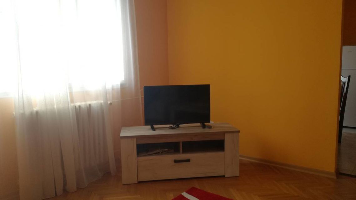 Birčaninova 35, Beograd - 9