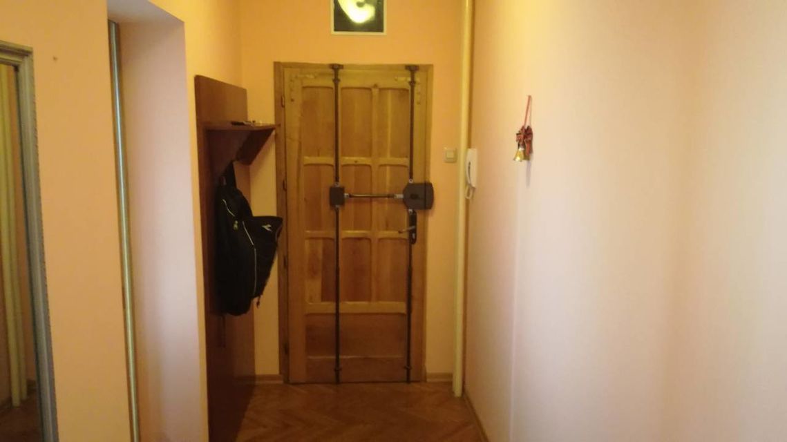 Birčaninova 35, Beograd - 7