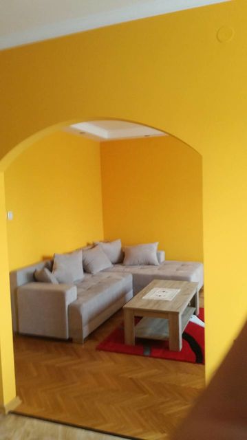 Birčaninova 35, Beograd - 6