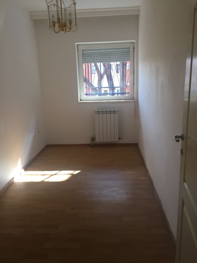 Živka Davidovića 116, Beograd - 7