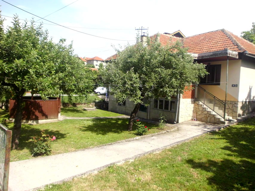 Petra Lekovića 36, Požega - 1