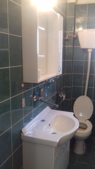 Slavonskih staza 4, Sremčica - 18