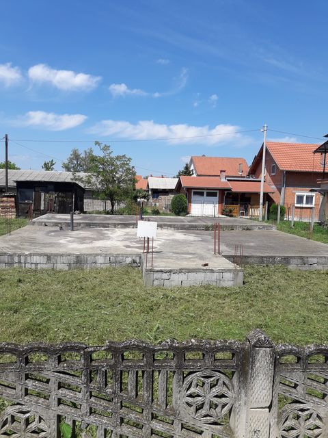 Milovana Milenkovića 2, Beograd