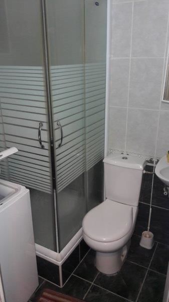 Hazarska 42a, Beograd - 9