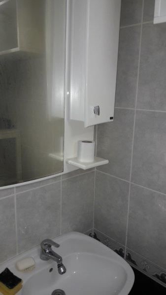 Hazarska 42a, Beograd - 8