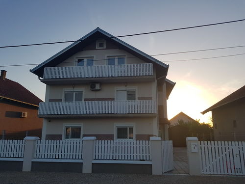 Olge Ilić 7, Novi Sad