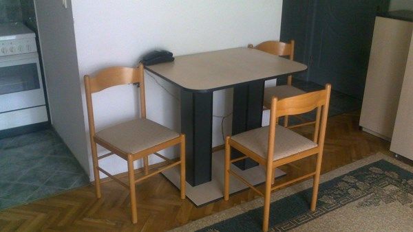 Kulina Bana 18, Beograd