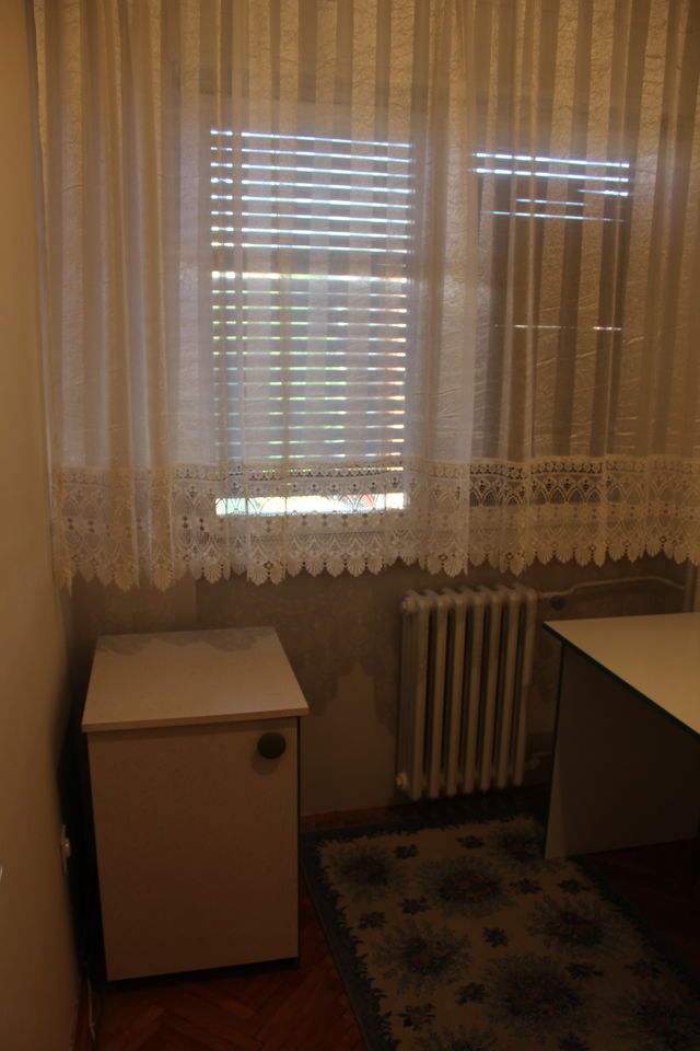 Jastrebačka 47, Beograd - 20