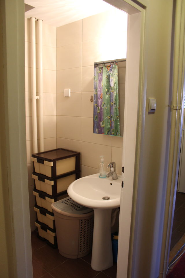 Jastrebačka 47, Beograd - 3