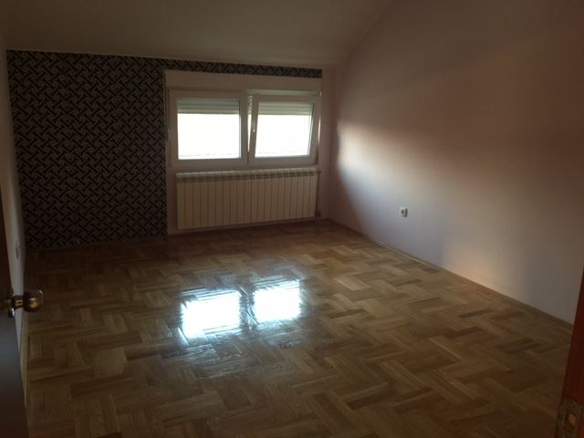 Žike Markovića 6, Beograd - 4