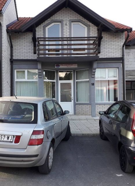 Knjaza Miloša 18, Čajetina - 1