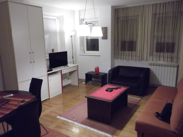 Belo vrelo 58, Beograd - 2