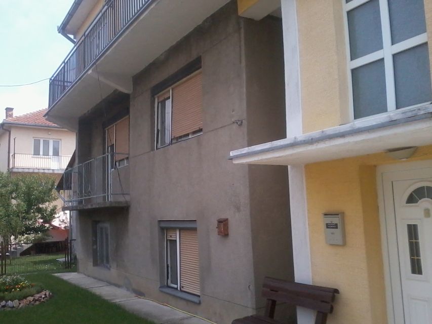 Novaka Atanackovića 6, Beograd - 6