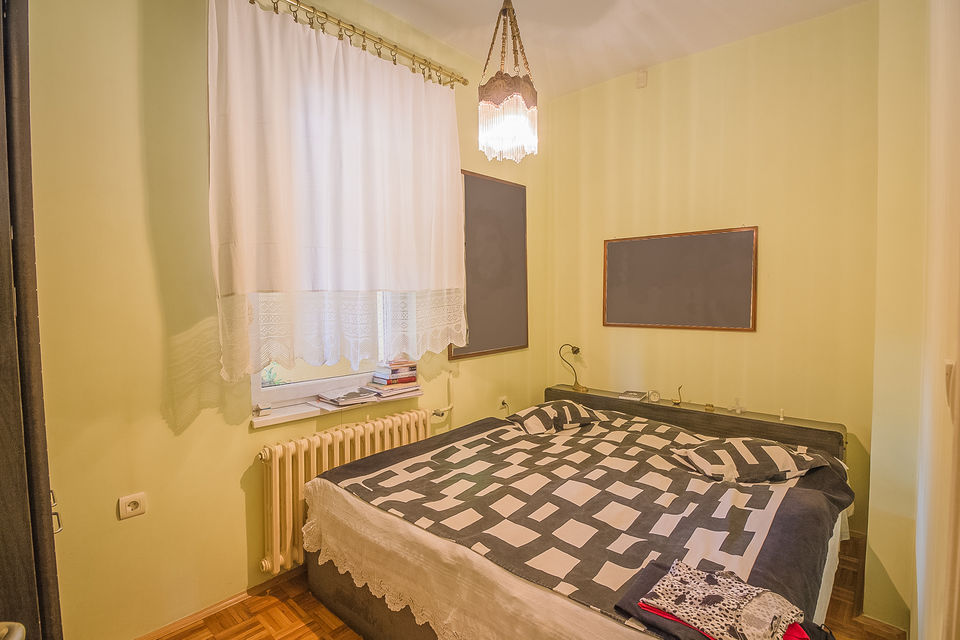 Vojvode Knićanina 4, Novi Sad - 11