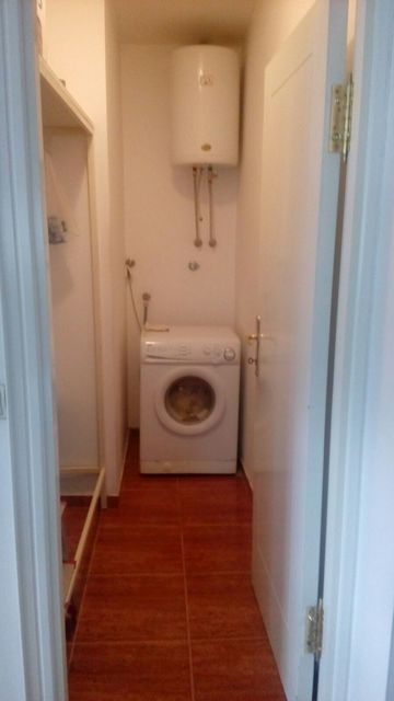 Jovana Marinovića 5a, Beograd - 9