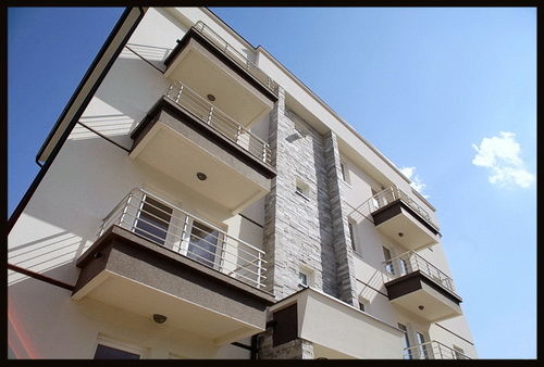 Jovanke Radaković 20, Beograd - 3