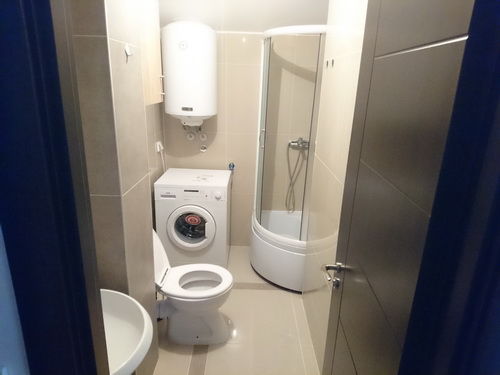 Jovanke Radaković 20, Beograd - 10