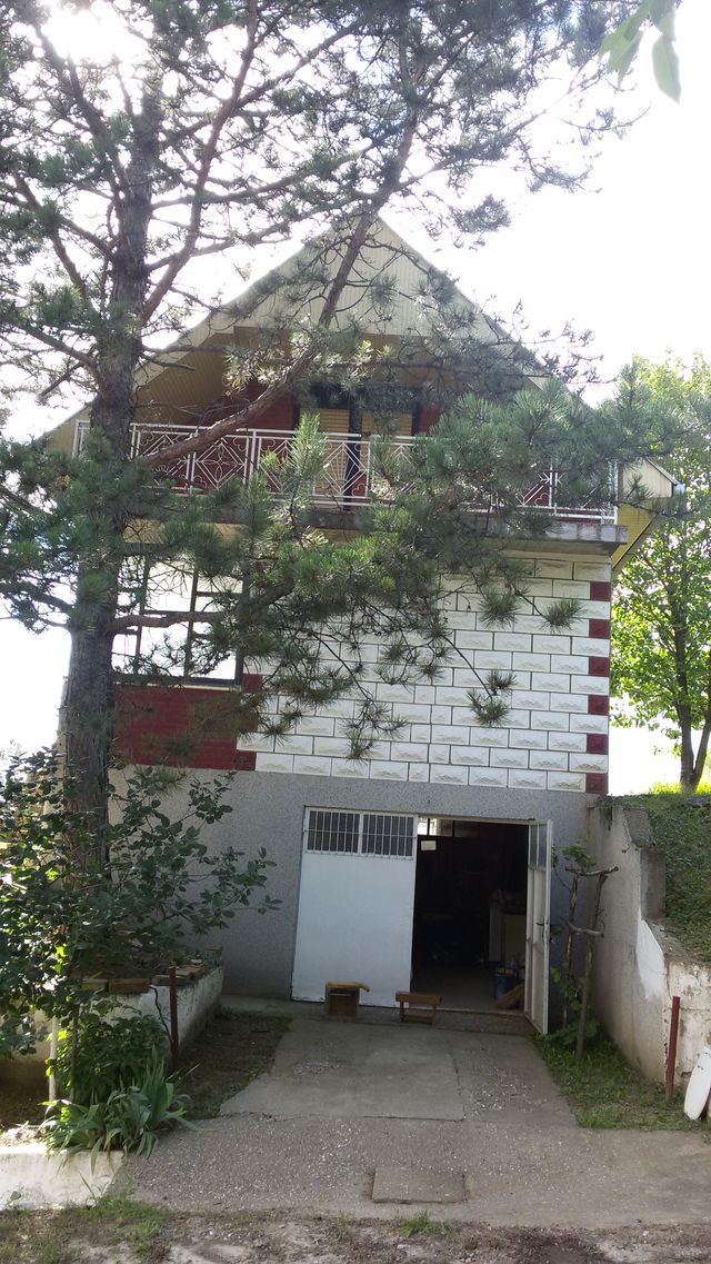 Manđeloški Put 48, Manđelos - 7