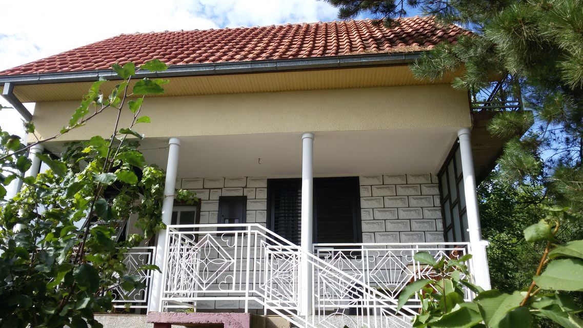 Manđeloški Put 48, Manđelos - 9