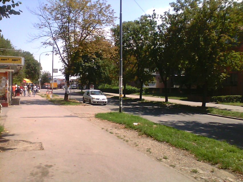 Franje Krča 42, Beograd - 3