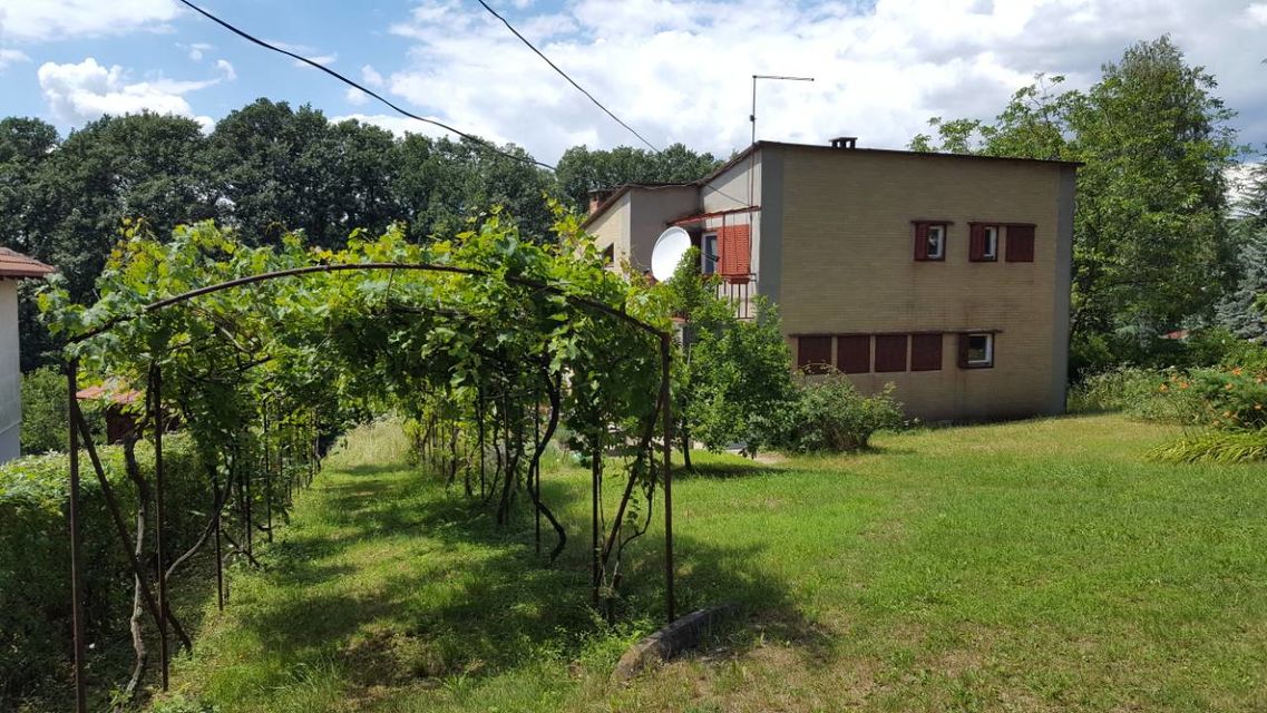 Lipovačka 62, Beograd - 4